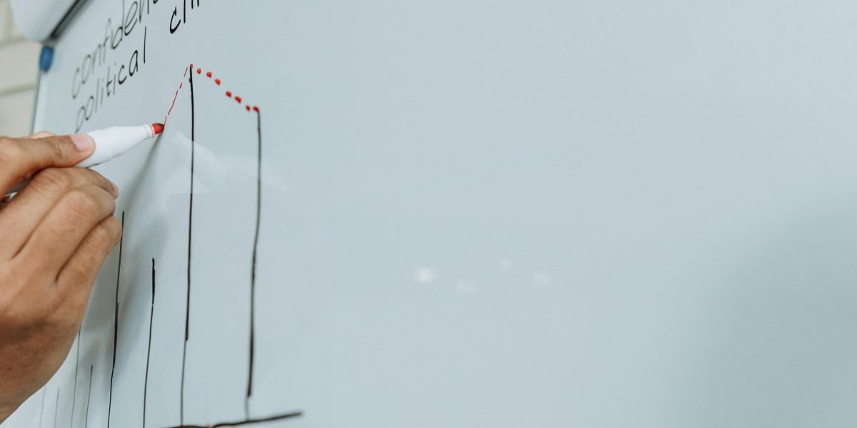 Visualizing the strategic planning crucial for affiliate marketing success.