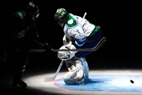 Earn Commissions with the ECHL Affiliate Program for Hockey Fans