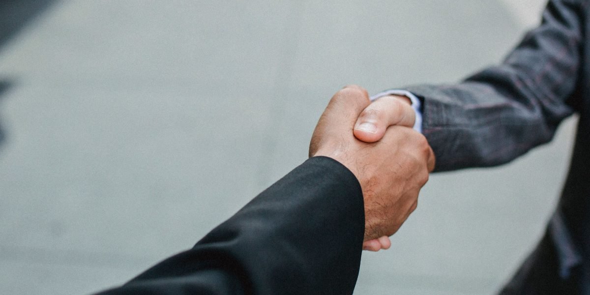 Beyond digital connections, live events foster real human relationships crucial for long-term partnerships and business growth.