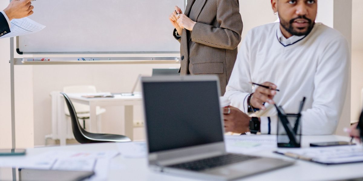Teams collaborate to strategize on selecting the best affiliate networks and direct programs.
