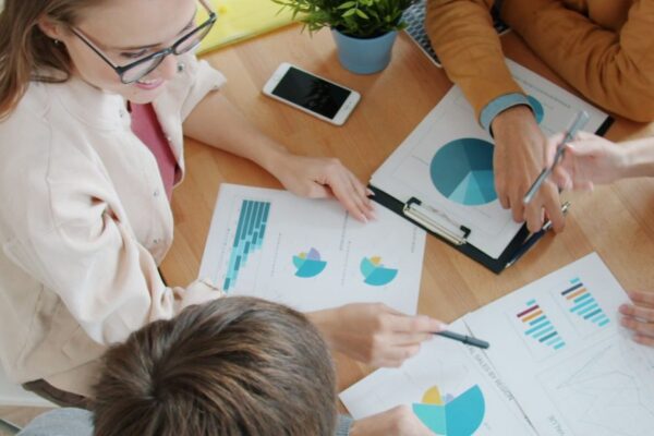 Concrete Affiliate Marketing Examples That Drive Sales