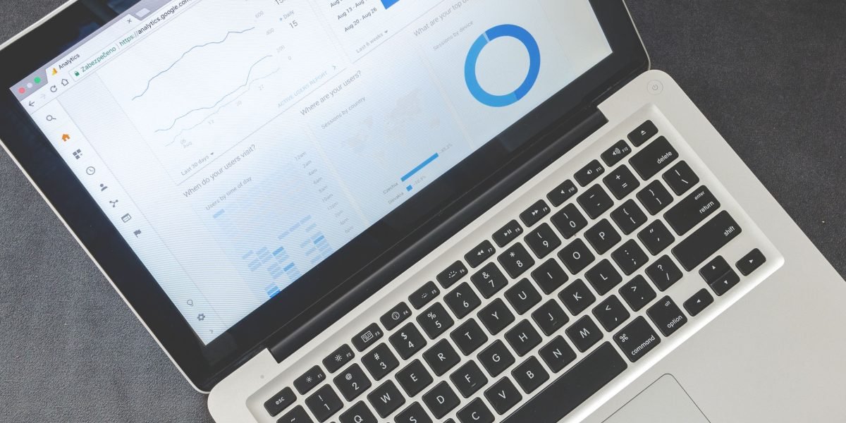 Choose the Best Simple Affiliate Tracking Software: Competitors Compared 2026